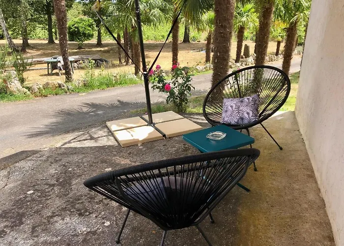 Chez Anidé Couette-café 3*